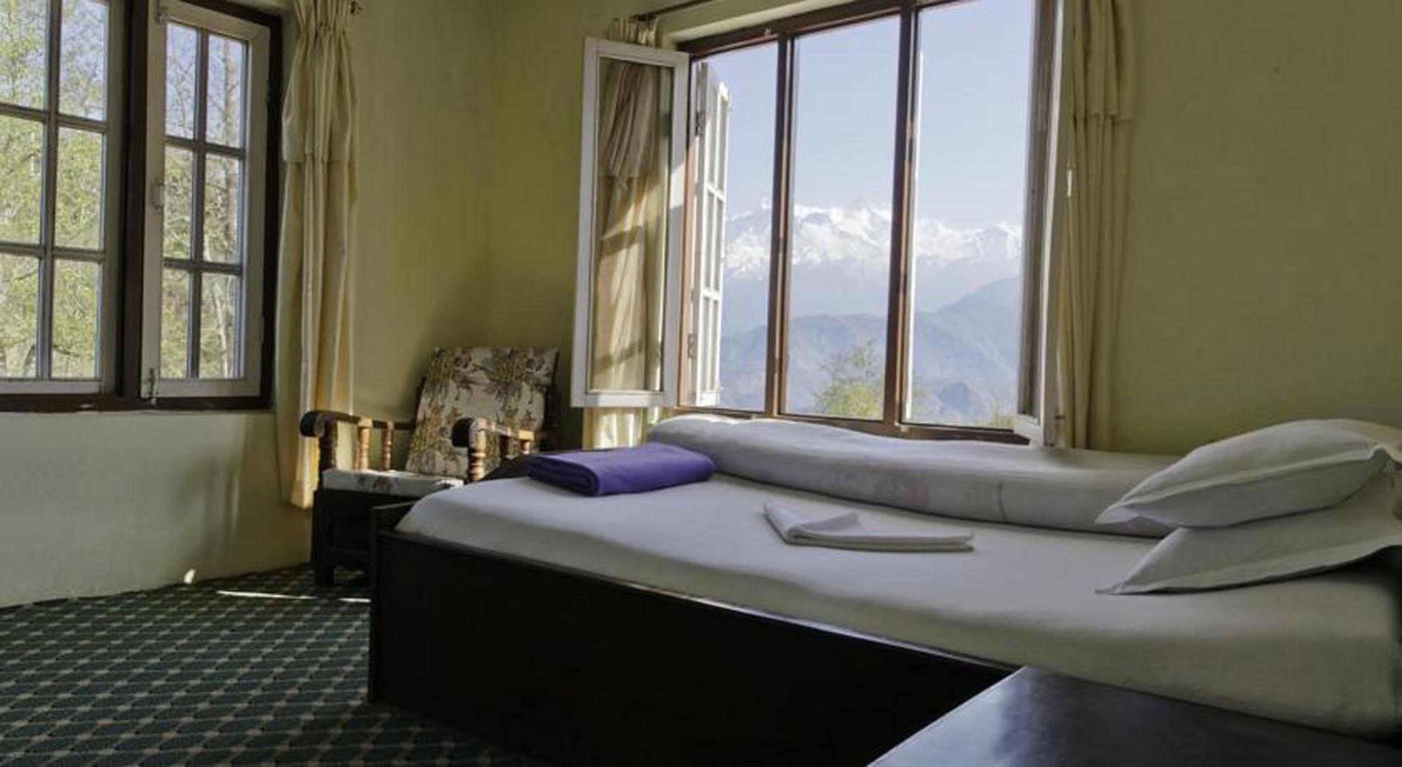 Sarangkot Sherpa Resort P Ltd Покхара Экстерьер фото